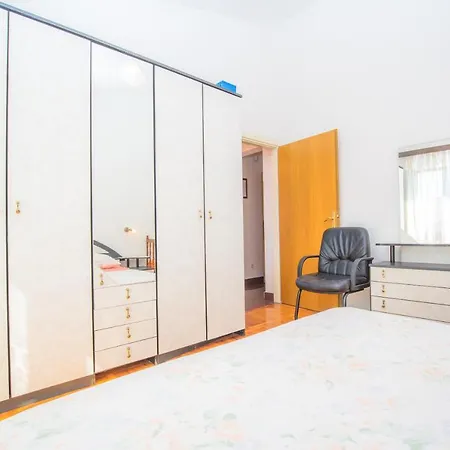 Apartmani Jadranka Primošten Exterior foto