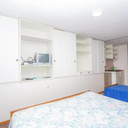 Apartmani Jadranka Primošten Exterior foto