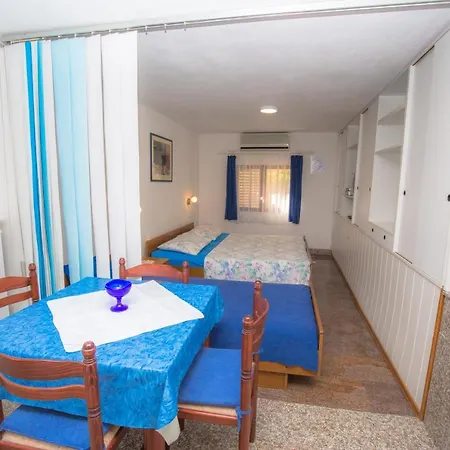 Apartmani Jadranka Primošten Exterior foto