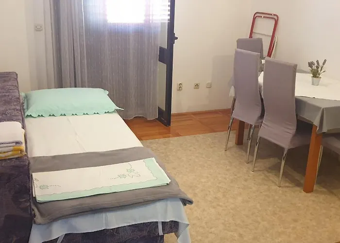 Apartmani Jadranka