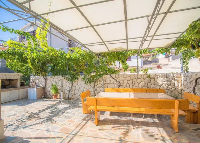 Apartmani Jadranka