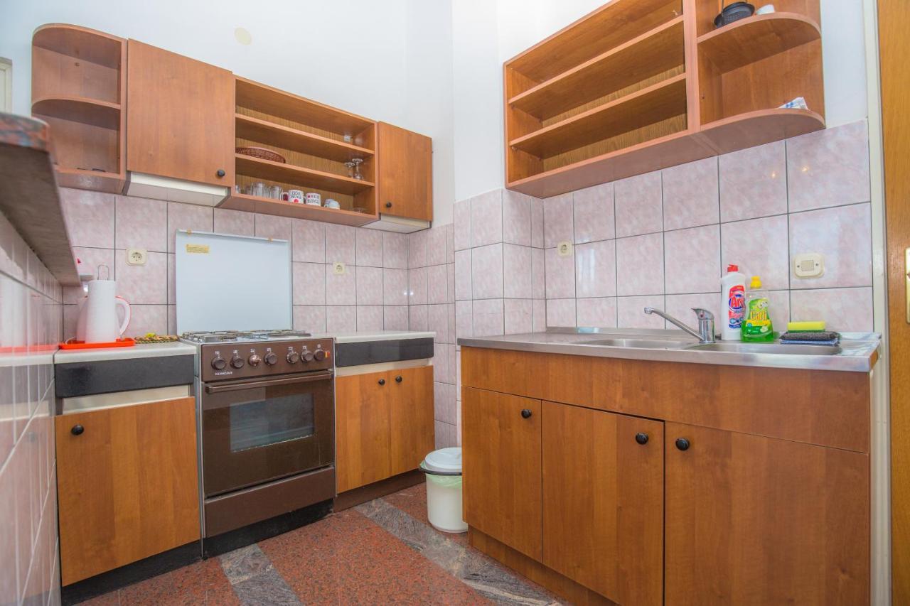 Jadranka Apartment *