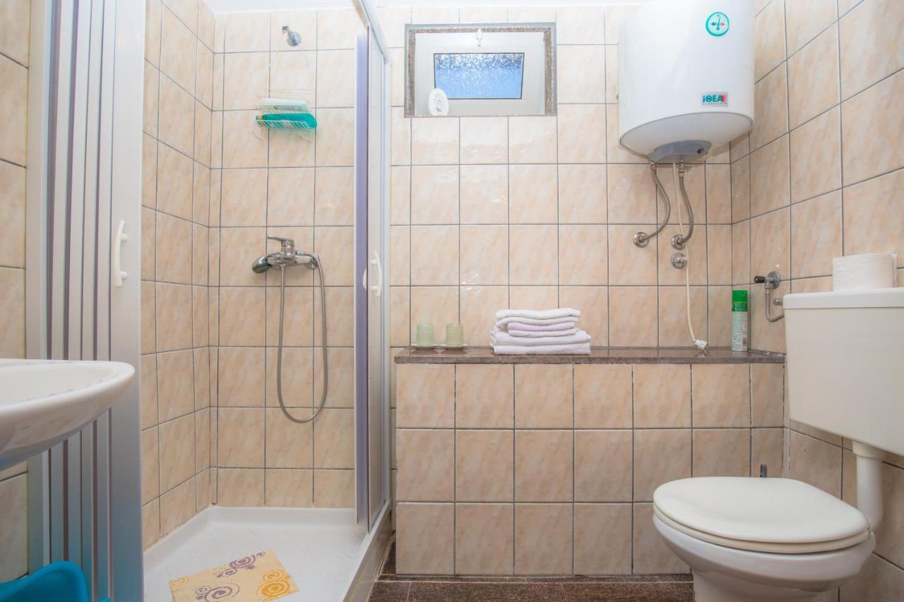 Apartment Jadranka Primosten