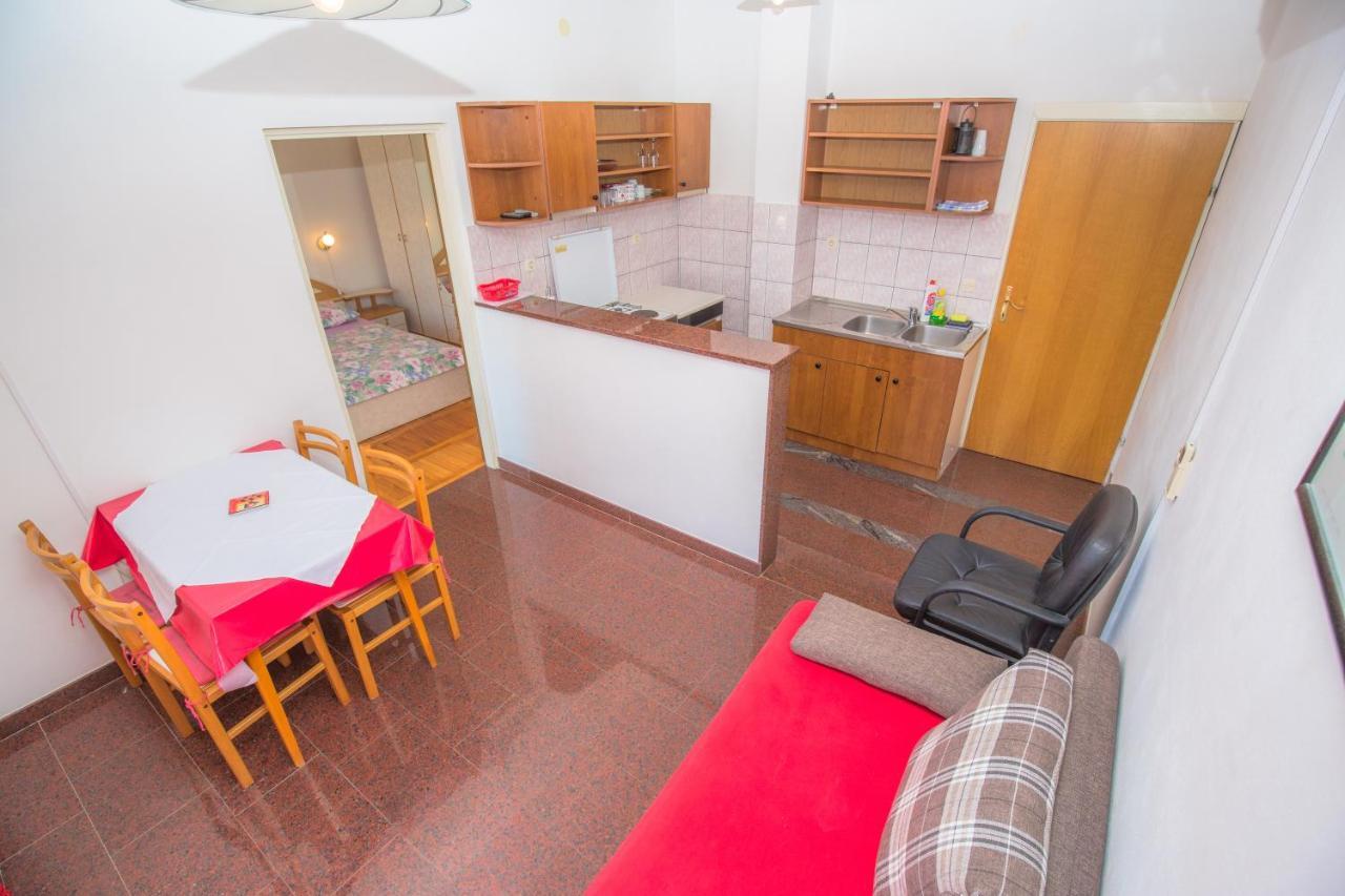 Jadranka Apartment Primosten
